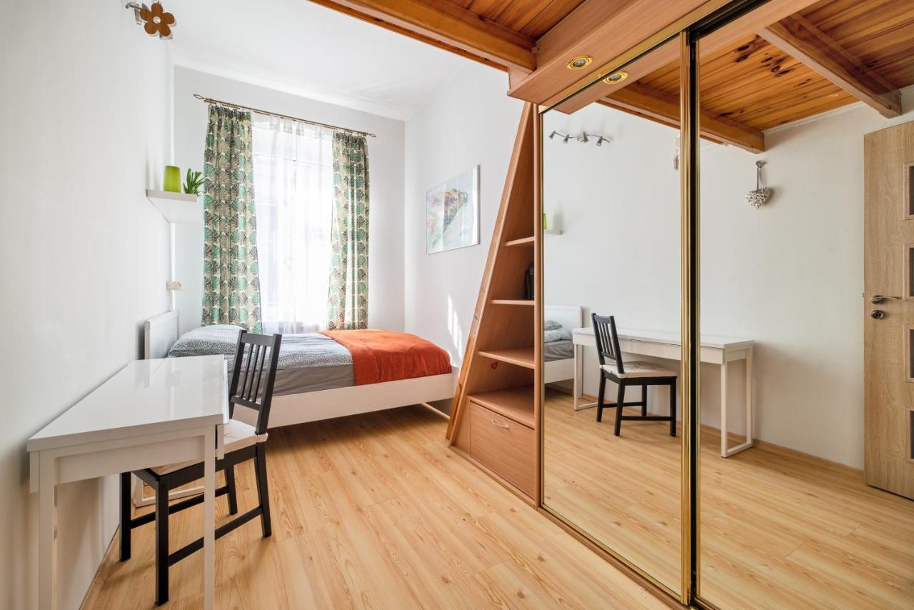 Apartment In City Center Гданьск Экстерьер фото